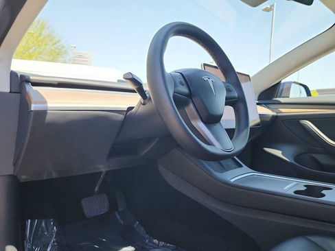 Used 2023 Tesla Model 3 Standard Range RWD image 10