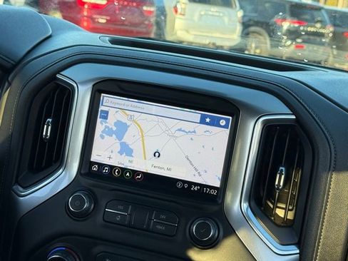 Used 2021 Chevrolet Silverado 1500 LTZ w/ Technology Package image 5