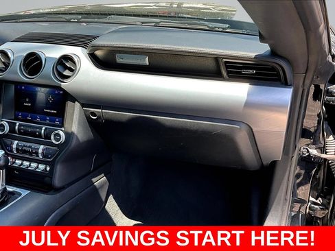 Used 2022 Ford Mustang Premium RWD image 31