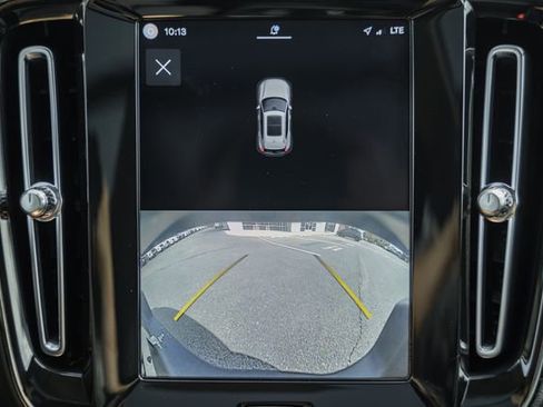 Used 2023 Volvo XC40 B5 Plus w/ Protection Package Premier AWD/4WD image 44
