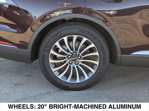 Used 2024 Lincoln Aviator Reserve image 9