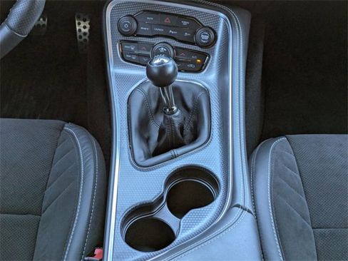 Used 2017 Dodge Challenger SRT Hellcat image 18