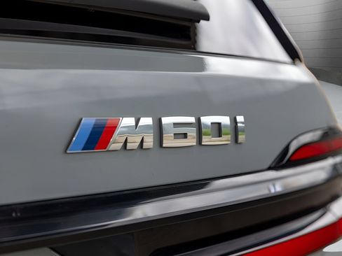 Used 2024 BMW X7 M60i w/ Executive Package AWD/4WD image 18