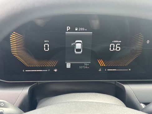 Used 2025 Kia K4 LXS image 36