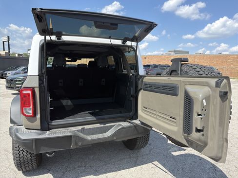 Used 2026 Ford Bronco Heritage Edition AWD/4WD image 27