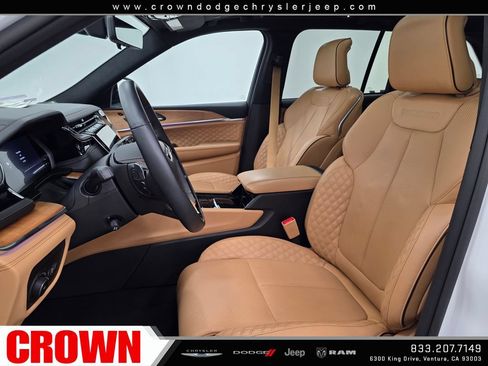 Certified 2024 Jeep Grand Cherokee Summit AWD/4WD image 20