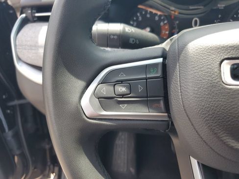 Used 2024 Jeep Compass Latitude AWD/4WD image 14