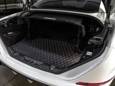 Used 2015 Ferrari California T image 59