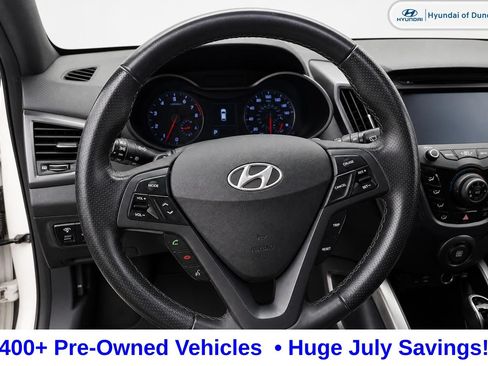 Used 2016 Hyundai Veloster Turbo FWD image 11