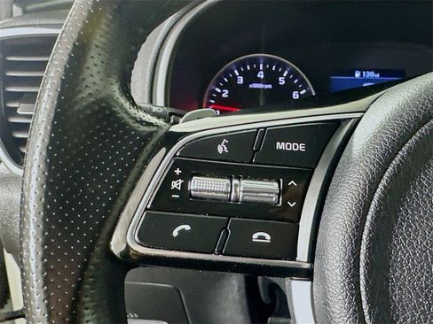 Certified 2022 Kia Sportage Nightfall Edition w/ Nighfall AWD Premium Package image 10