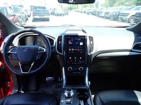 Used 2024 Ford Edge ST-Line AWD/4WD image 13