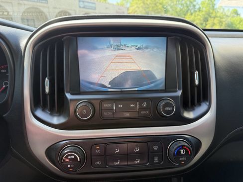 Used 2016 GMC Canyon SLT w/ Driver Alert Package image 11