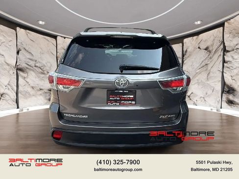 Used 2015 Toyota Highlander XLE AWD/4WD image 5