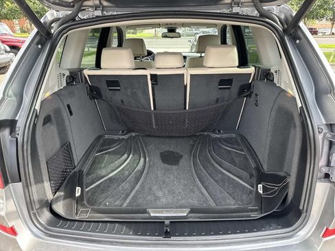Used 2017 BMW X3 sDrive28i RWD image 9
