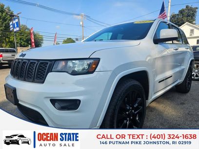Used 2017 Jeep Grand Cherokee Altitude