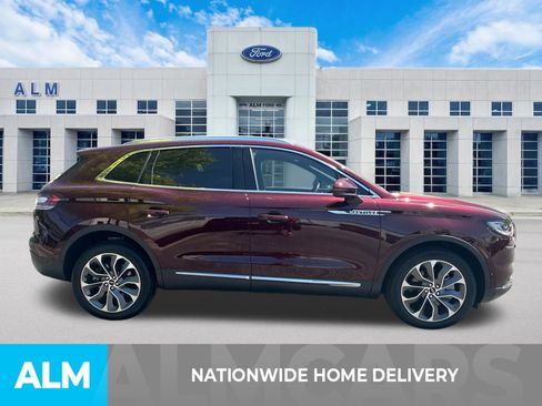 Used 2023 Lincoln Nautilus Reserve w/ Equipment Group 201A AWD/4WD image 4