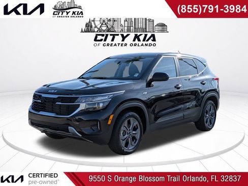 Certified 2026 Kia Seltos LX FWD image 1