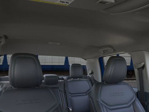 New 2026 Ford Maverick Lobo AWD/4WD image 13