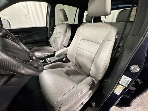 Certified 2020 Honda Passport Touring image 17