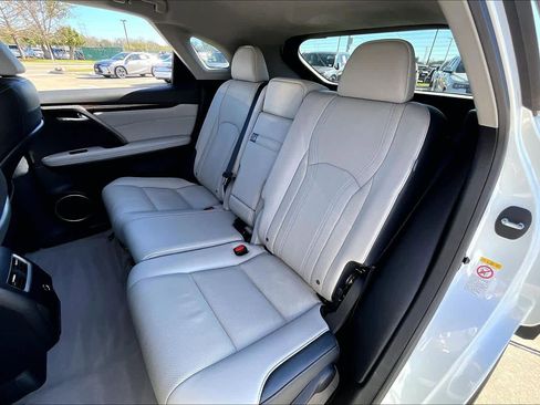 Used 2016 Lexus RX 450h AWD image 18