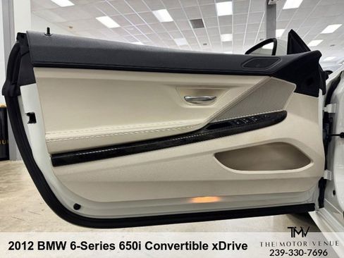 Used 2012 BMW 650i xDrive Convertible AWD/4WD image 25