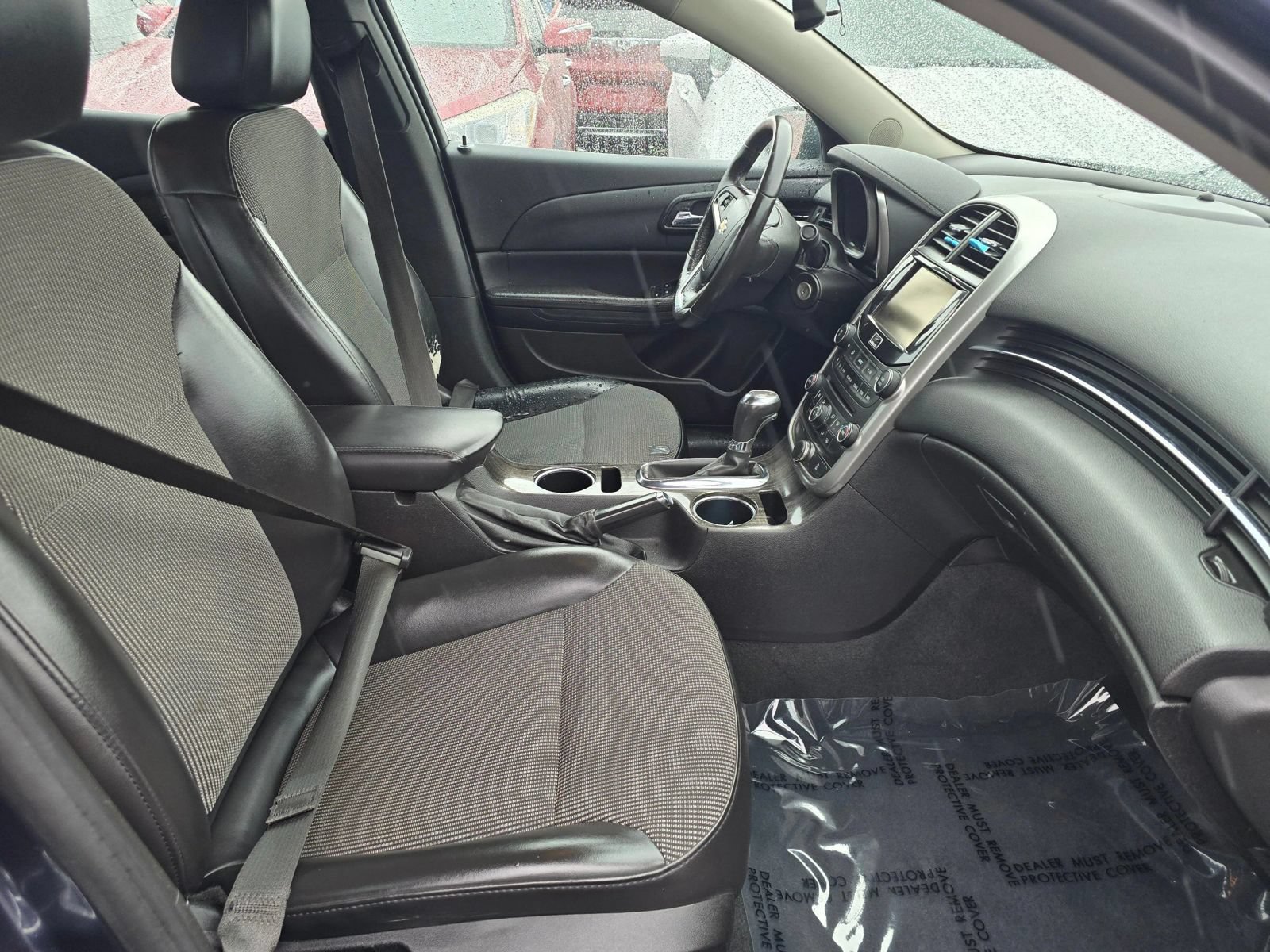Used 2015 Chevrolet Malibu LT FWD image 9