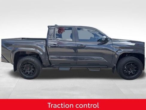 Used 2026 Toyota Tacoma SR5 image 5