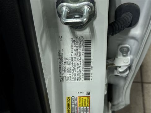 Used 2022 Honda Civic Sport image 14