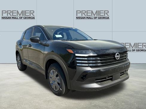 Used 2026 Nissan Kicks S FWD image 3