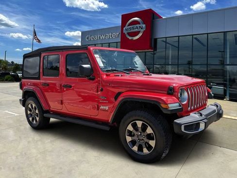 Used 2019 Jeep Wrangler Unlimited Sahara w/ Dual Top Group AWD/4WD image 1