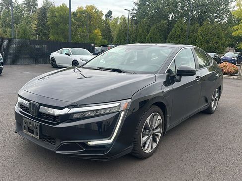 Used 2018 Honda Clarity Plug-In Hybrid image 1