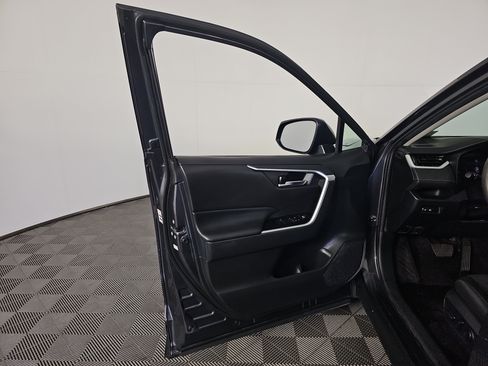 Used 2024 Toyota RAV4 XLE FWD image 10