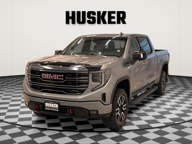 Used 2023 GMC Sierra 1500 AT4 w/ AT4 Premium Package AWD/4WD image 5