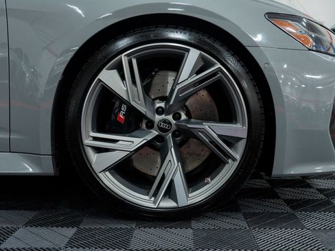Used 2022 Audi RS 6 w/ Carbon Optic Package AWD/4WD image 15