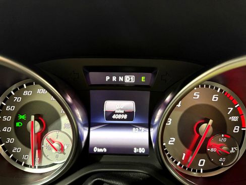 Used 2016 Mercedes-Benz SLK 300 2dr Roadster SLK 300 image 23