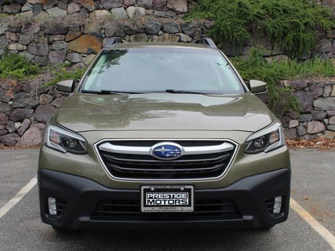 Used 2020 Subaru Outback Premium AWD/4WD image 3