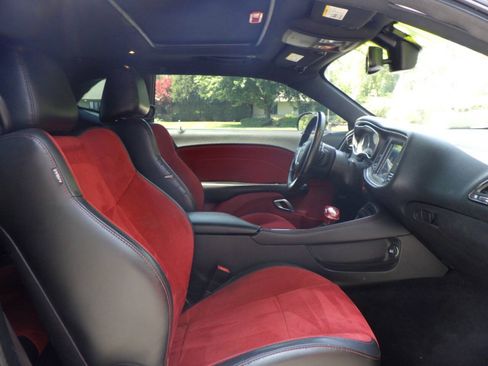 Used 2017 Dodge Challenger GT w/ GT Interior Package AWD/4WD image 14