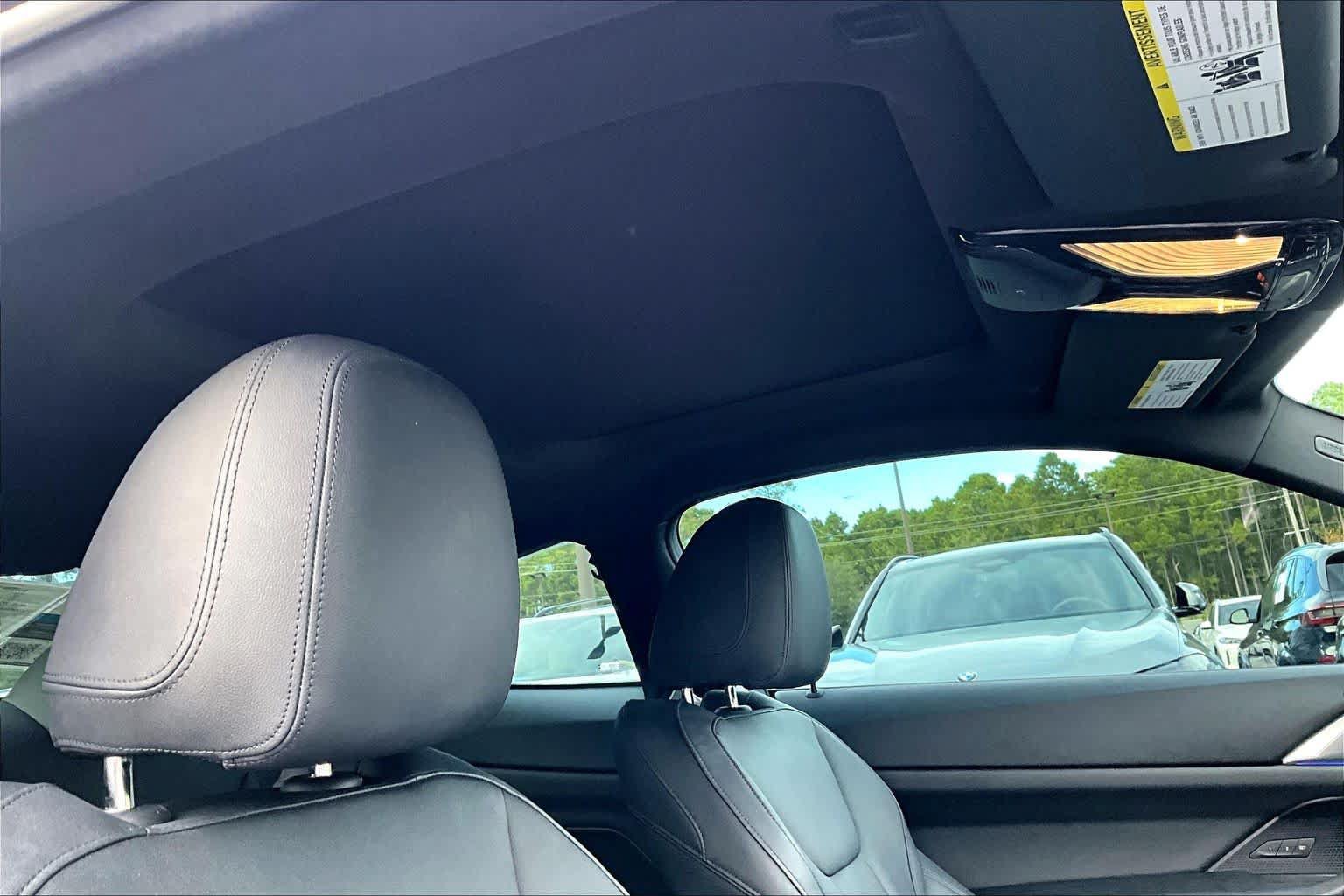 Used 2021 BMW 430i Coupe w/ Convenience Package RWD image 13