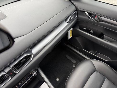 New 2025 MAZDA CX-5 AWD 2.5 S w/ Select Package image 30