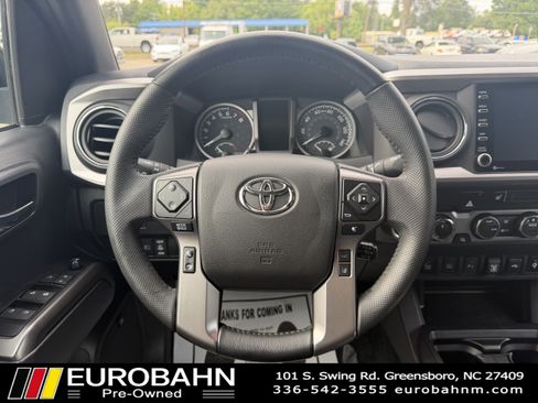 Used 2023 Toyota Tacoma Limited w/ Nightshade Package AWD/4WD image 15
