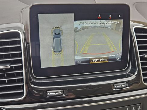 Used 2019 Mercedes-Benz GLS 450 4MATIC image 14