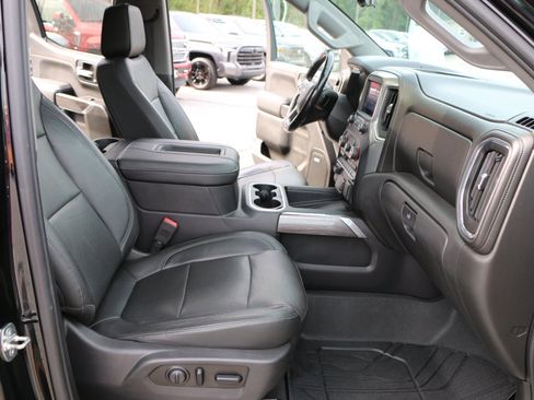 Used 2019 Chevrolet Silverado 1500 LTZ w/ LTZ Premium Package AWD/4WD image 31