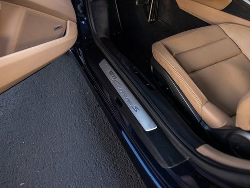 Used 2021 Porsche 911 Carrera S image 39