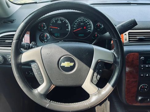 Used 2012 Chevrolet Avalanche LT w/ All-Star Edition AWD/4WD image 30