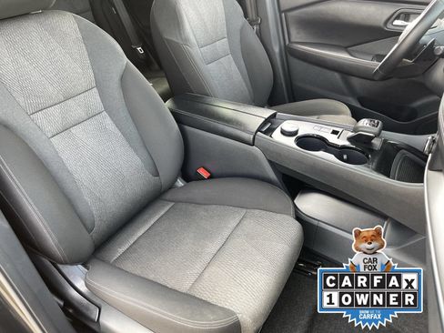 Used 2025 Nissan Rogue SV AWD/4WD image 11