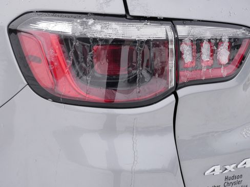 Used 2022 Jeep Compass Latitude w/ Convenience Group image 17