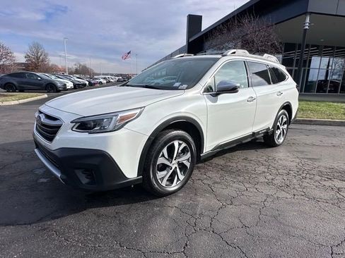 Used 2021 Subaru Outback Touring XT image 3