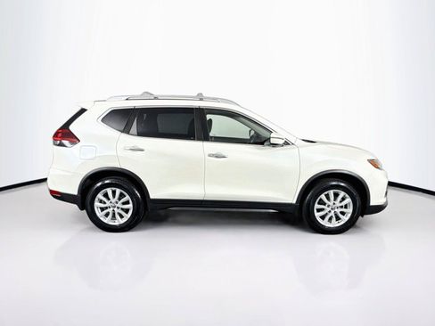 Used 2020 Nissan Rogue SV AWD/4WD image 10