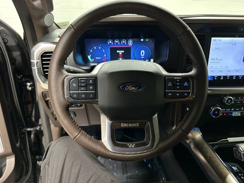 Used 2025 Ford F150 King Ranch w/ FX4 Off-Road Package AWD/4WD image 19