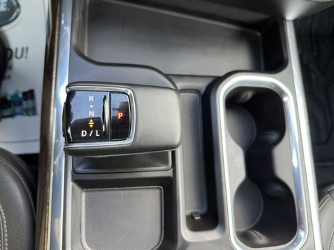 Used 2025 GMC Sierra 1500 Elevation w/ Elevation Premium Package image 11